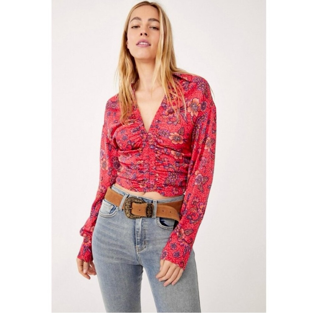 Free People Top Blouse Crop Floral Printed V Neck Smocked Size XS